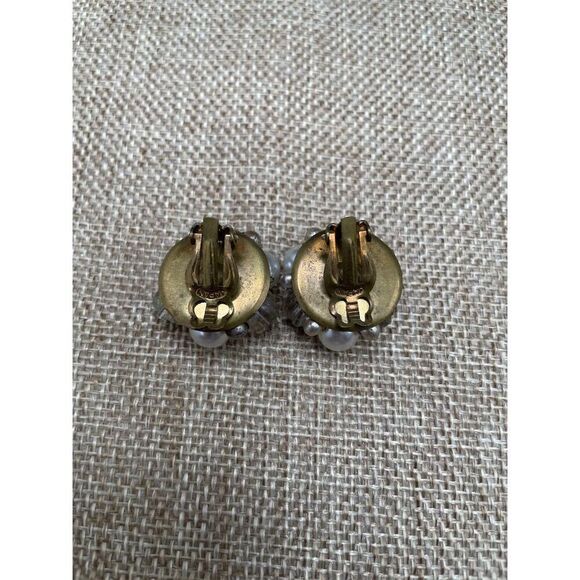 Vintage Multicolor Faux Pearl & Crystal Bead Cluster Clip-On Earrings - Picture 2 of 4